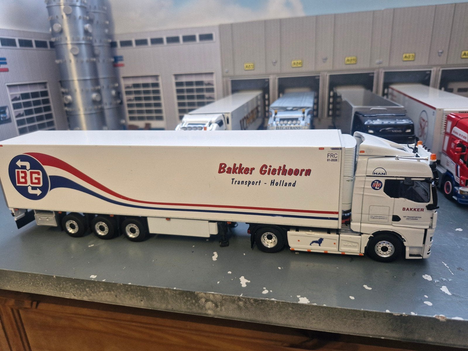 man met koeltrailer wsi BAKKER giethoorn, Hobby en Vrije tijd, Ophalen of Verzenden
