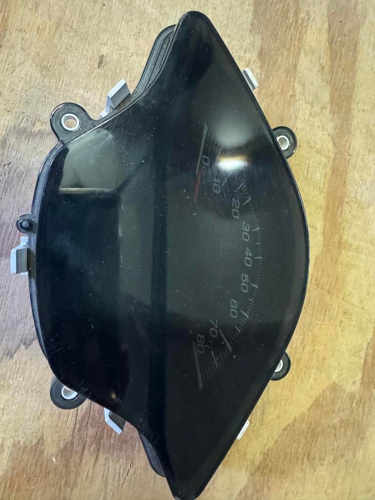Vespa scooter onderdelen: teller, beugels, originele set, Fietsen en Brommers, Brommeronderdelen | Scooters, Ophalen, Gebruikt