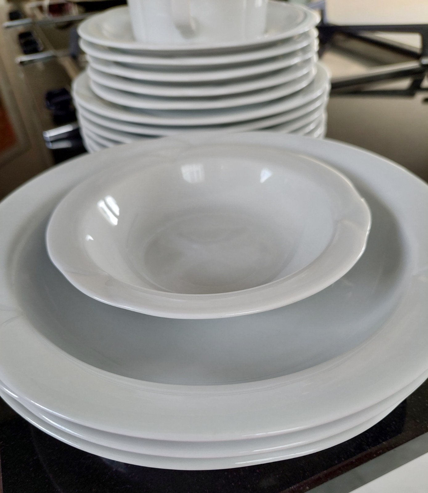 Wit Arzberg servies: borden, schaaltje en soepkommen, Ophalen, Gebruikt, Bord(en), Effen
