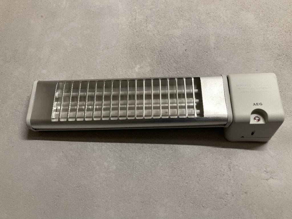 elektrische badkamer kachel straalkachel, Ophalen, 30 tot 80 cm, Gebruikt, Kachel