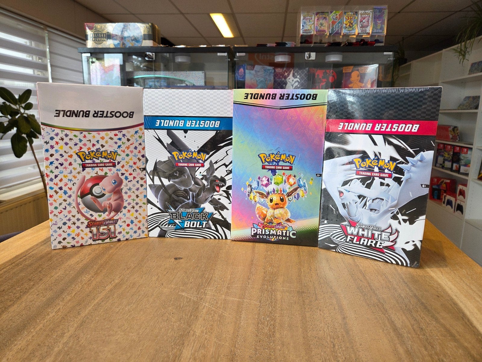 Pokemon booster bundle displays, Ophalen of Verzenden, Nieuw, Booster