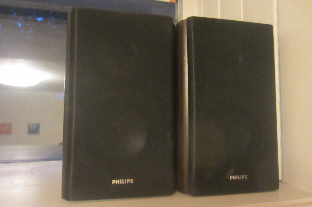 2 philips speakers - 17x27x23cm, Philips, Speakerset, Ophalen of Verzenden, Zo goed als nieuw