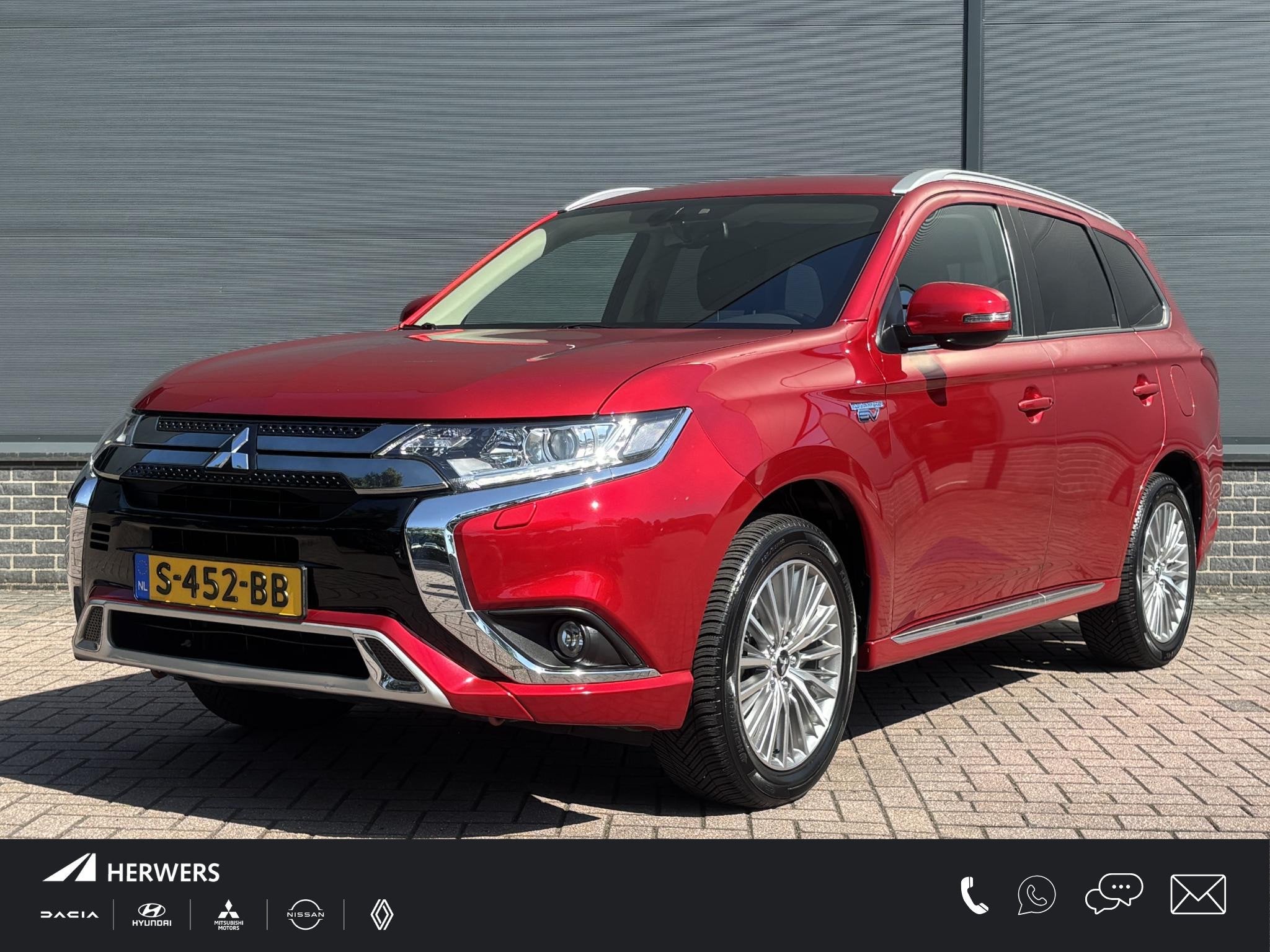 Mitsubishi Outlander 2.4 PHEV Intense+ / 1500 kg Trekgewicht, Auto's, Automaat, Euro 6, 4 cilinders, 1865 kg