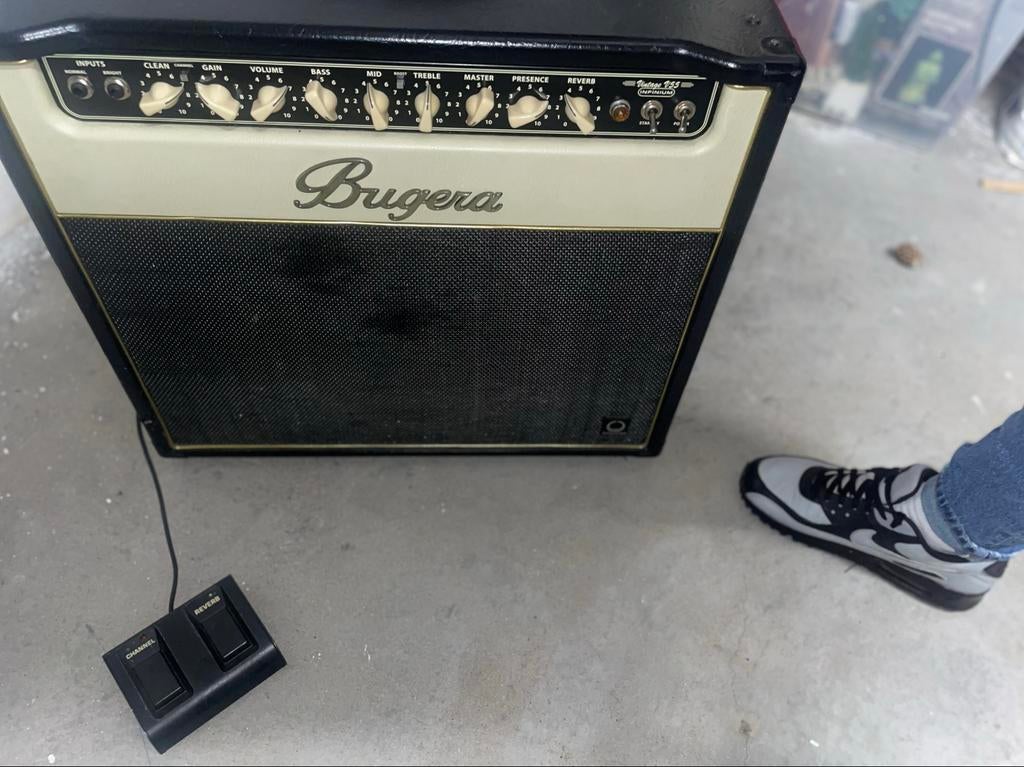Bugera v55 Infinium, Muziek en Instrumenten, Versterkers | Bas en Gitaar, Ophalen of Verzenden, Zo goed als nieuw, 50 tot 100 watt