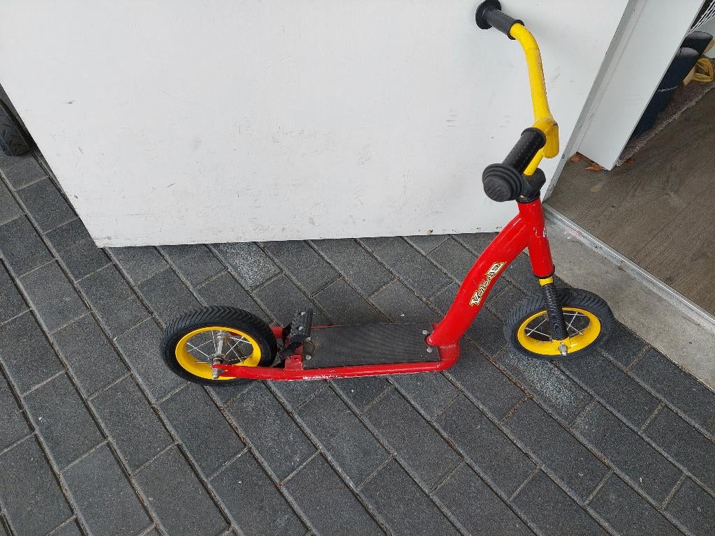 rode step, Fietsen en Brommers, Steps, Ophalen of Verzenden, Gebruikt, Gewone step, Volare
