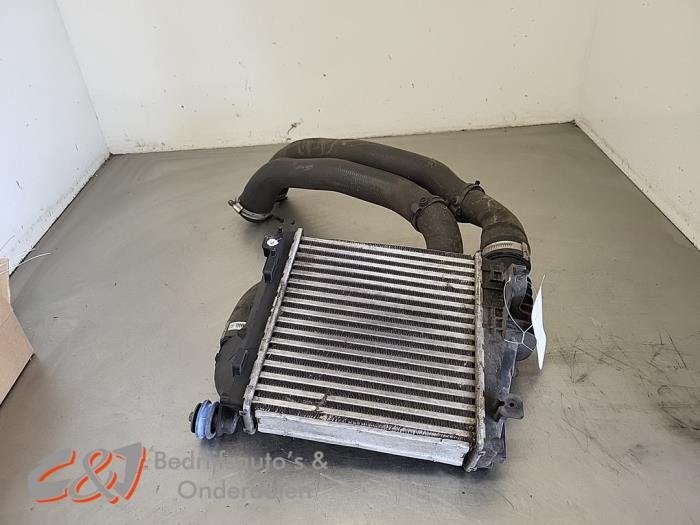 Intercooler van een Opel Combo