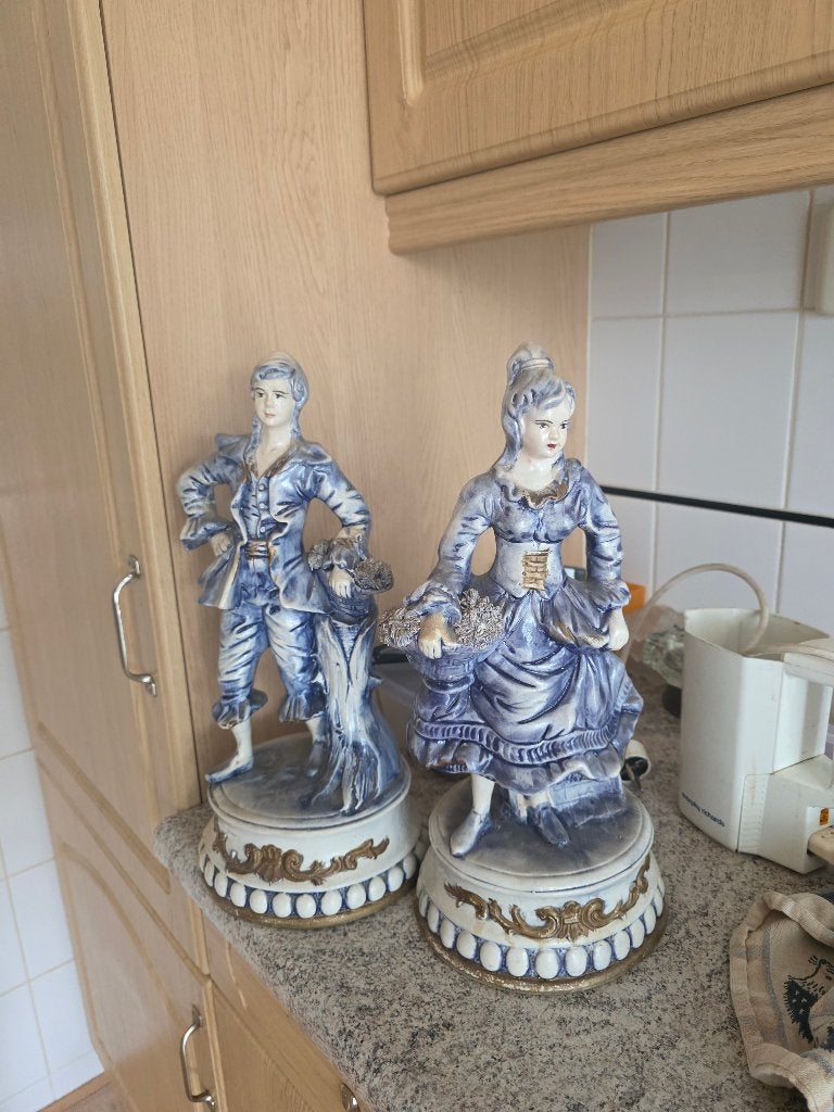 Vintage Porseleinen Beelden: Man en Vrouw in Blauw, Ophalen, Groep mensen, Blauw, 20 - 50 cm