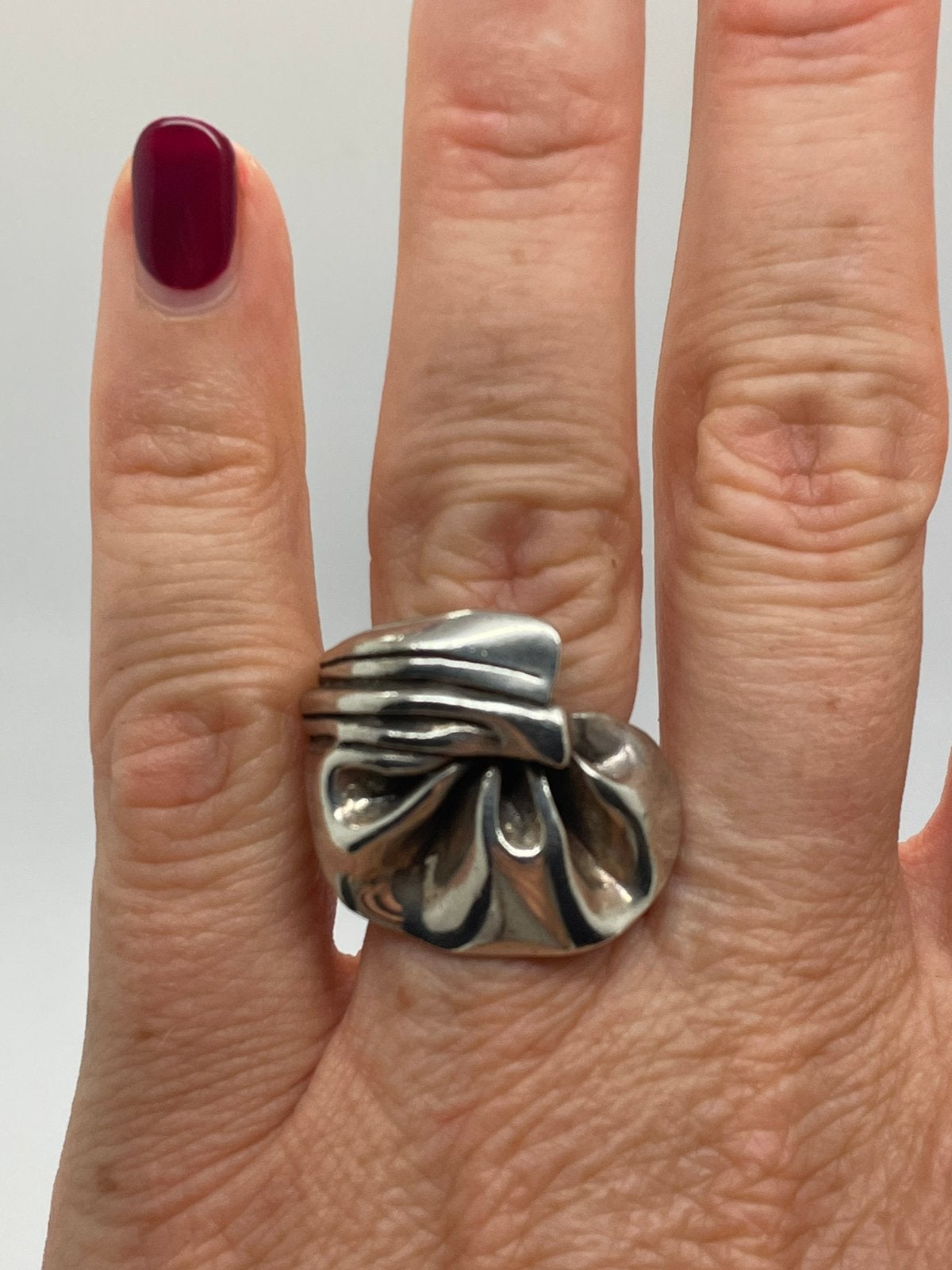 F960 Prachtige zilveren ring gedrapeerd maat 17,25, Ophalen of Verzenden, X, Dame, Zilver