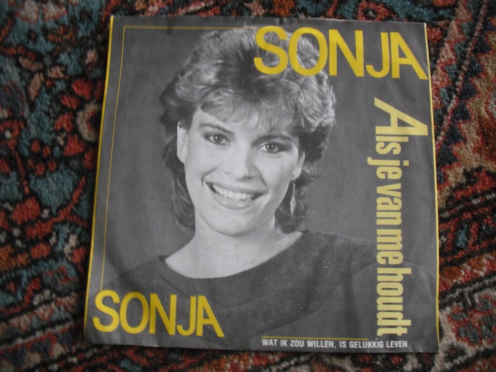 Sonja - Als je van me houdt., Ophalen of Verzenden, Zo goed als nieuw, 12 inch, Levenslied of Smartlap