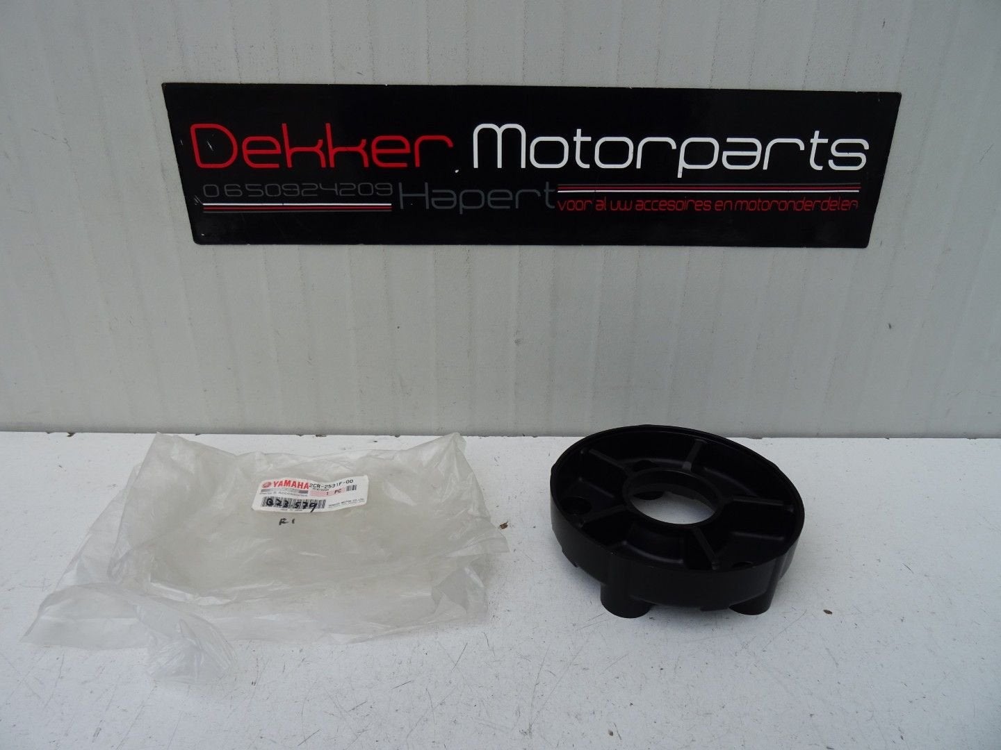 Achter Tandwiel Rubber huis Yamaha YZF R1 2015-2016-2017 >, Motoren, -, -, Nieuw, Ophalen of Verzenden