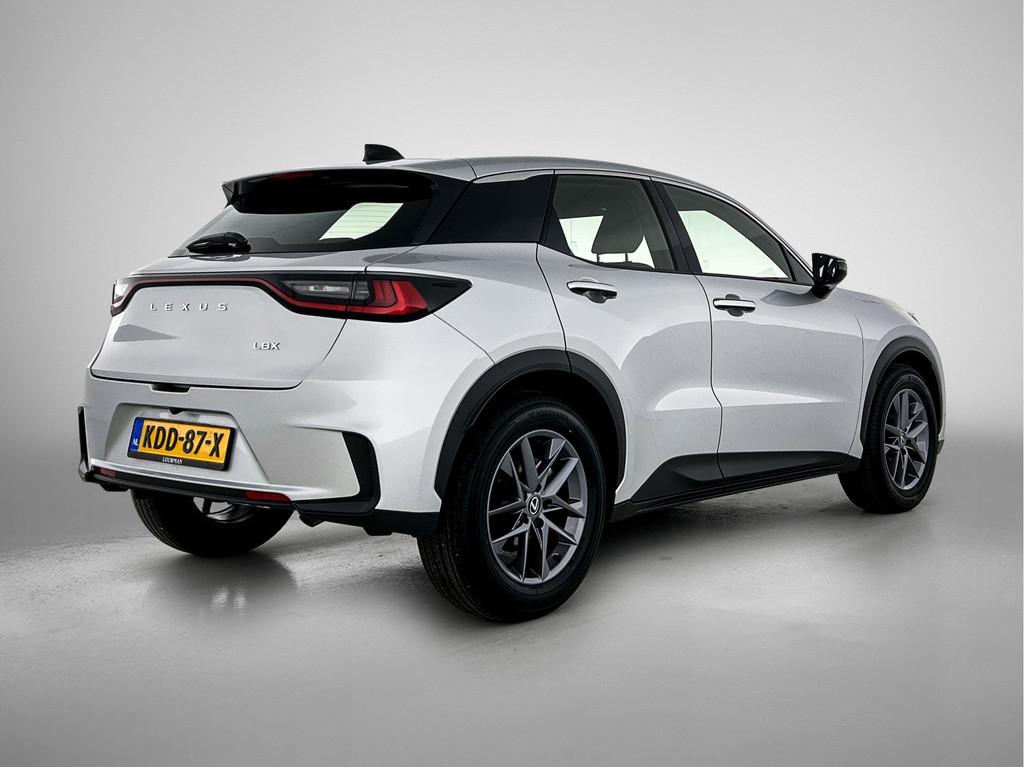 Lexus LBX Limited Edition | Dealeronderhouden | (bj 2024), 12 maanden, Gebruikt, 1490 cc, Bedrijf