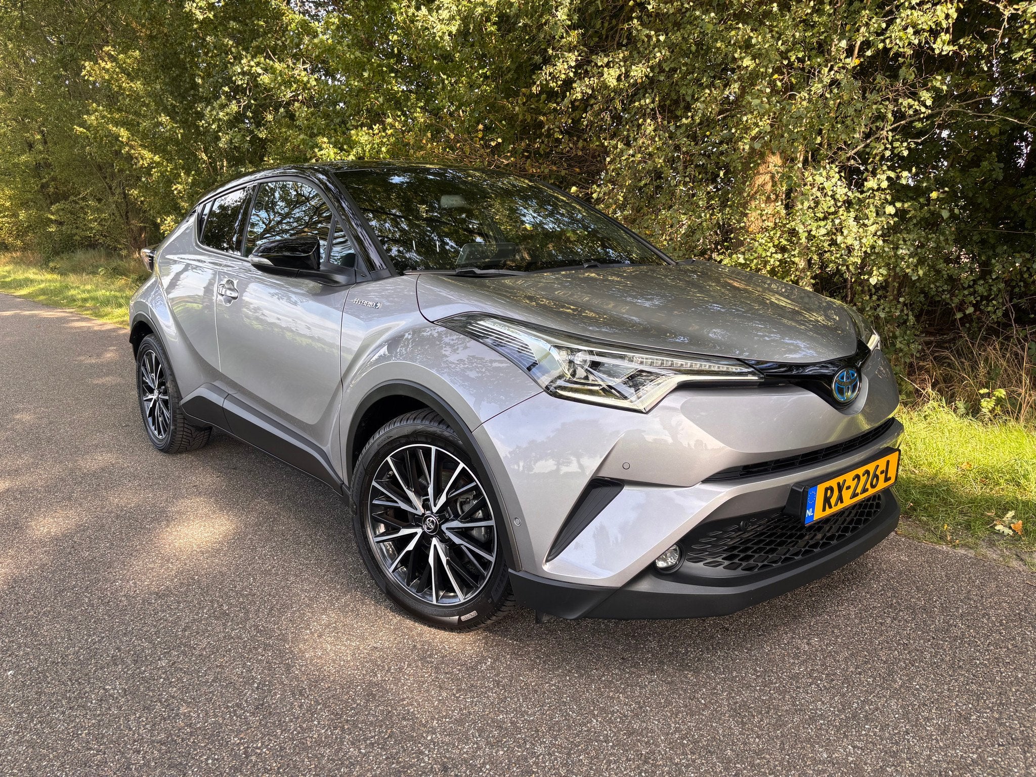 Toyota C-HR 1.8 Hybrid Dynamic 64.000KM (bj 2018, automaat), Auto's, Automaat, Euro 6, 4 cilinders, Origineel Nederlands