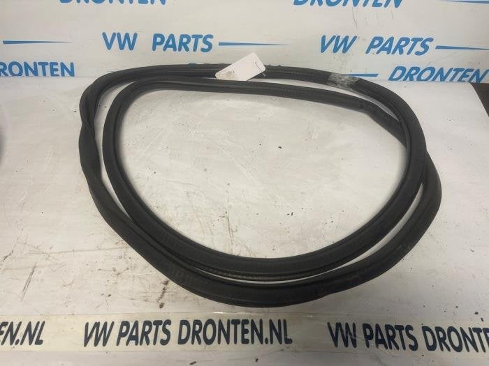 Portierrubber 4Deurs rechts-voor van een Alfa Romeo Stelvio, Gebruikt, -, Verzenden, -