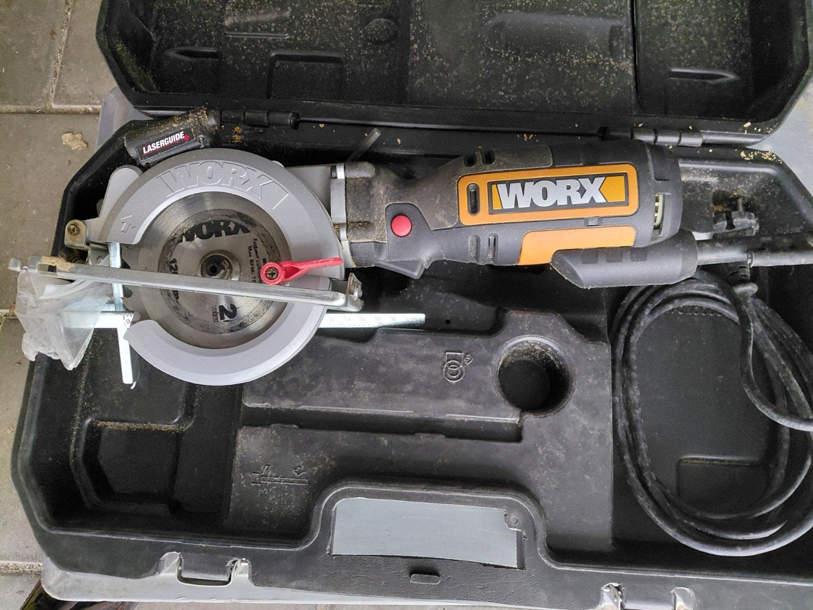 Worx WX427 Worxsaw XL Cirkelzaag - Compact en Krachtig, Doe-het-zelf en Verbouw, Ophalen, Gebruikt, Cirkelzaag, Worx