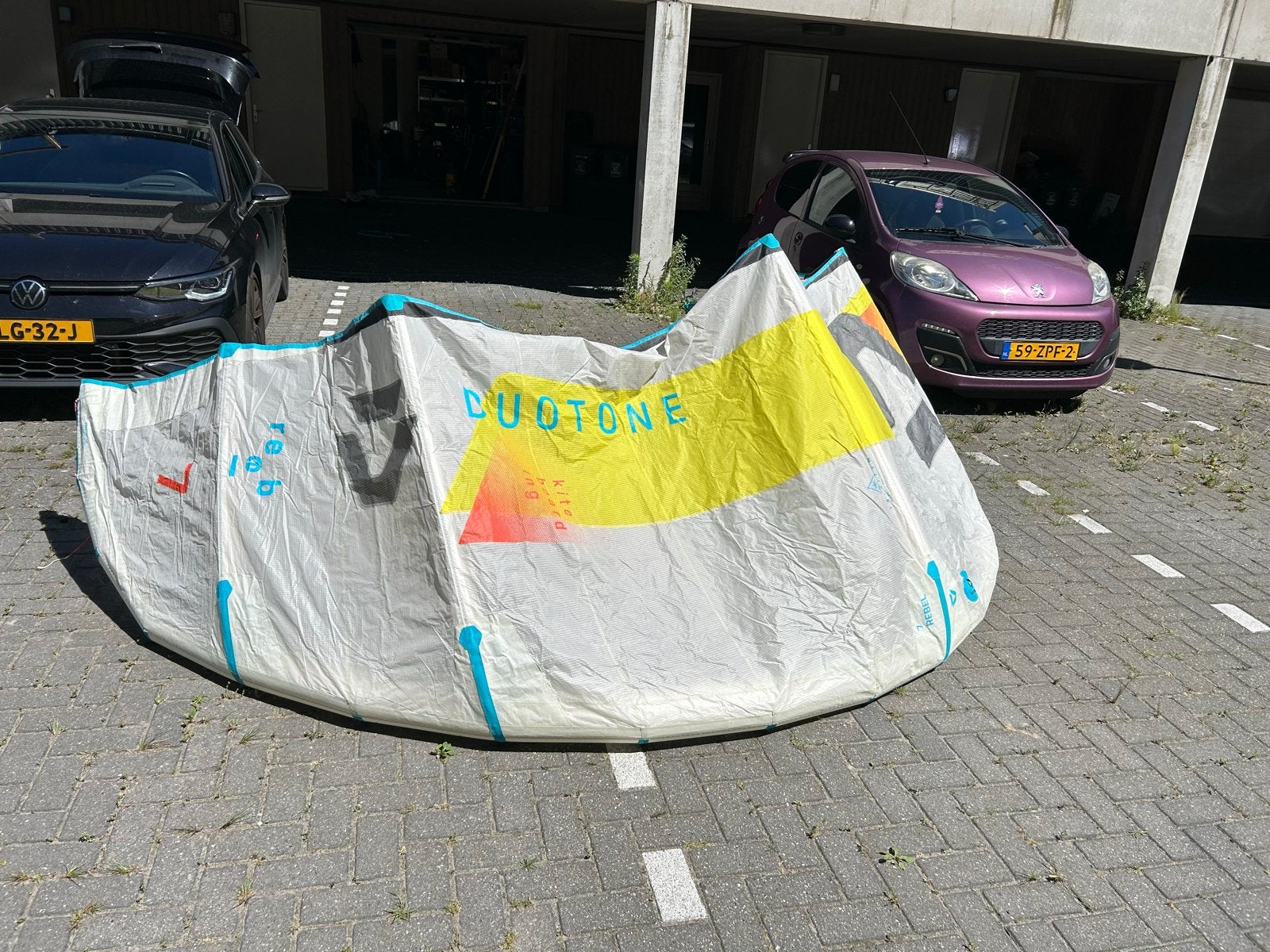 Kite Duotone Rebel 7m, Watersport en Boten, Gebruikt, Verzenden, Geen board, Kite