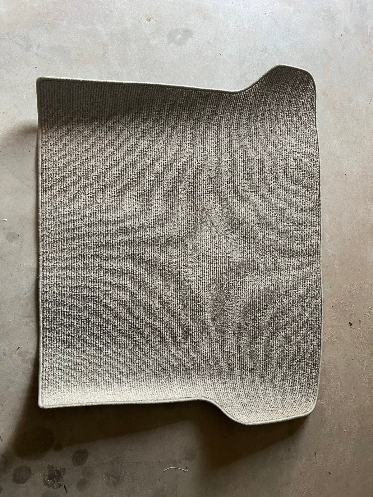 Volvo V70/XC70 Kofferbakmat beige NIEUW, Ophalen of Verzenden, Zo goed als nieuw