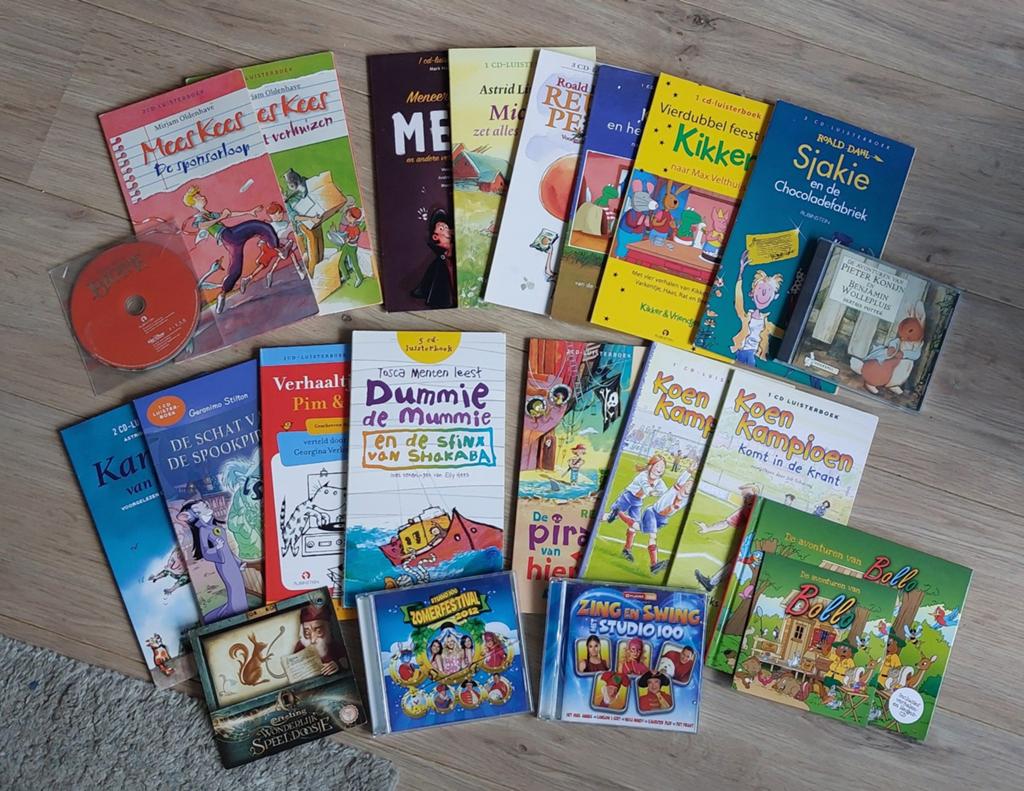 Diverse luisterboeken op CD, Ophalen of Verzenden, Gelezen, Populaire fictie