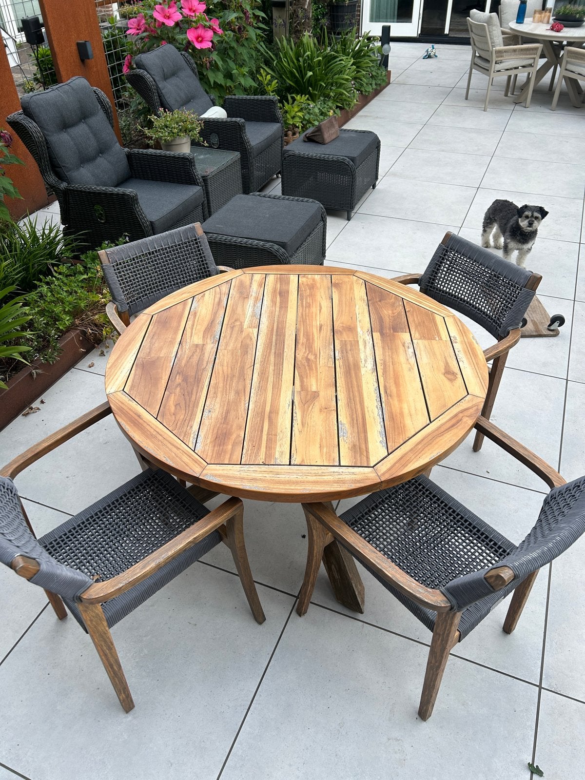Houten tuintafel met wieltjes - 120cm doorsnede, Tuin en Terras, Tuintafels, Ophalen, Gebruikt, Rond, Hout