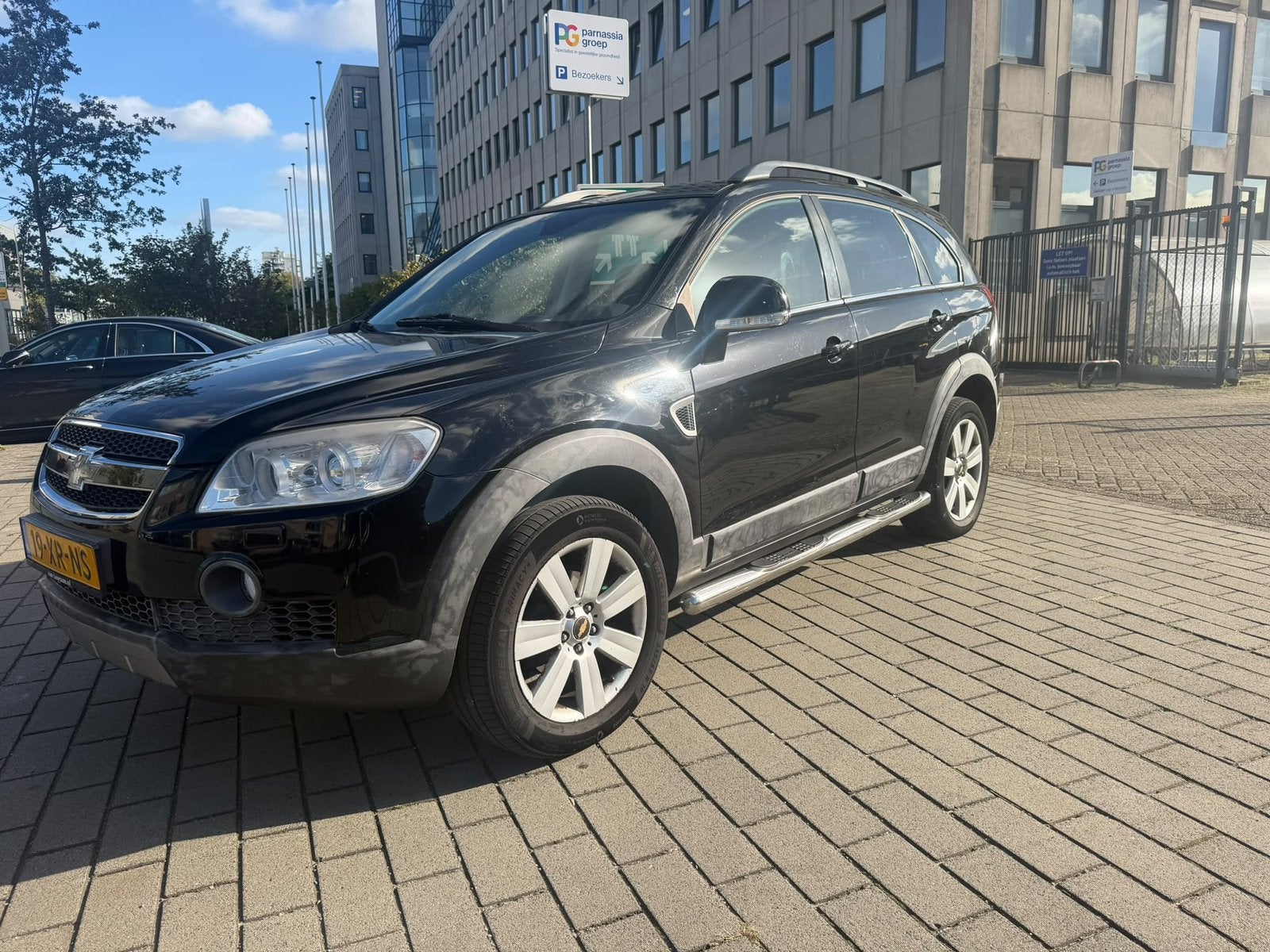 Chevrolet Captiva 3.2 4WD AUT 2007 Zwart AUT LEDER AIRCO, Auto's, 1780 kg, 3195 cc, Zwart, 2000 kg