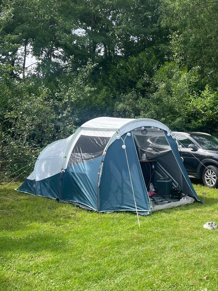 Quechua Arpenaz 4.1 Fresh & Black familietent, Ophalen, Gebruikt, Tot en met 4