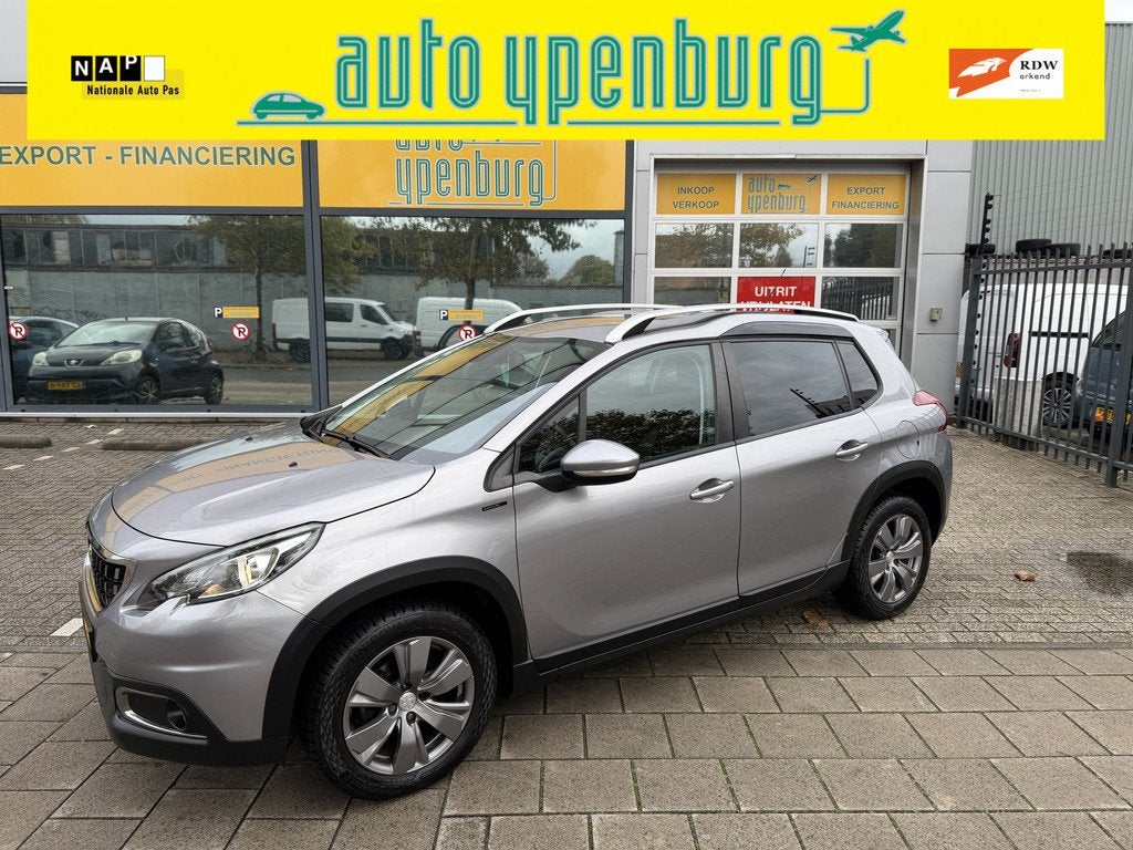 Peugeot 2008 1.2 PureTech Active * 89.382 Km * Navi * Climat, Auto's, Voorwielaandrijving, 83 pk, Stof, Gebruikt
