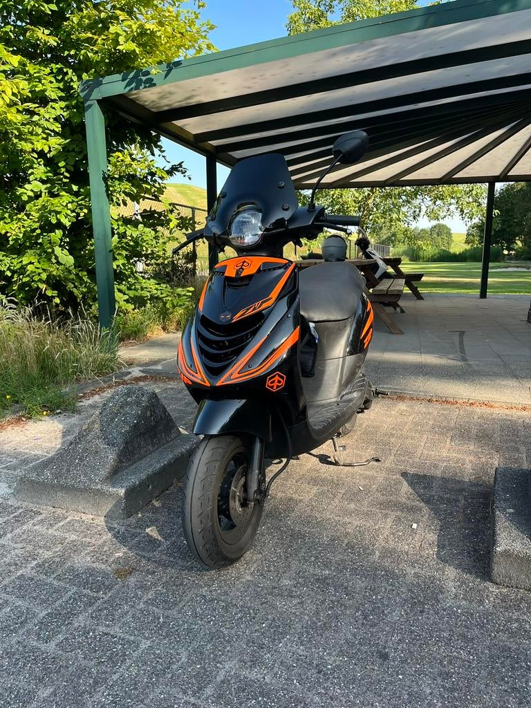 Zip 2T 70xx Goed onderhouden, Fietsen en Brommers, Scooters | Piaggio, Zo goed als nieuw, Zip, Tweetakt, Ophalen