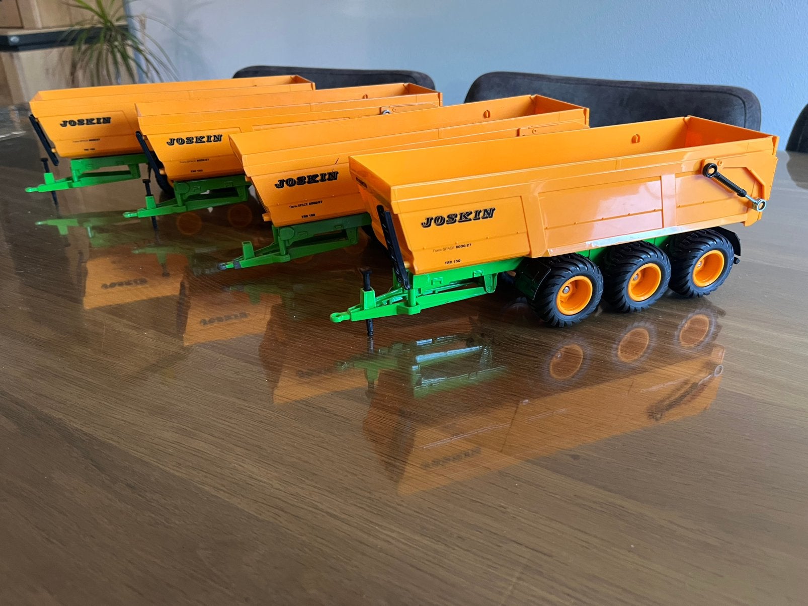Vier Joskin Trans-Space 8000/27 3 assige kiepers Siku, Ophalen of Verzenden, Zo goed als nieuw, Tractor of Landbouw, SIKU