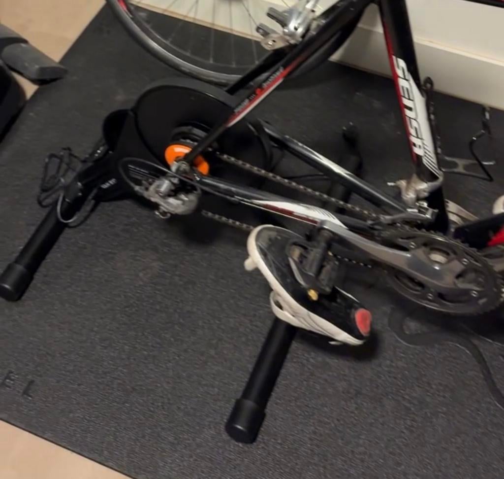 Fietstrainer Zwift Van Rysel indoor, Ophalen, Zo goed als nieuw, Overige typen