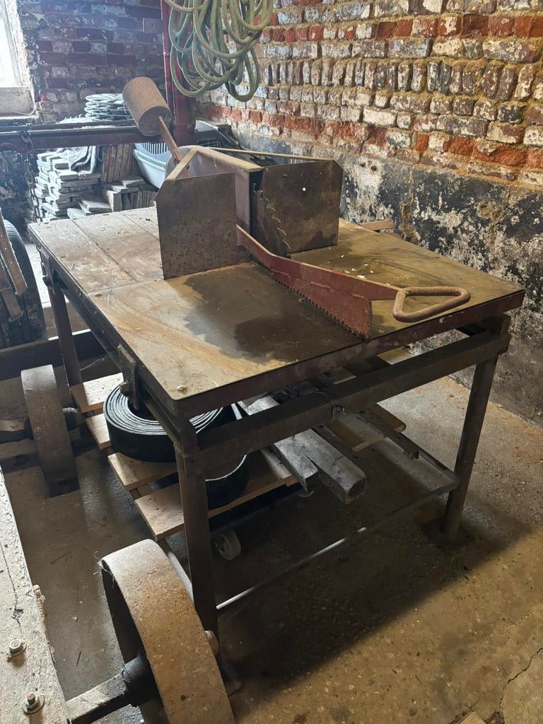 Zaagmachine, Ophalen, Zo goed als nieuw, Afkortzaag, 30 tot 70 mm