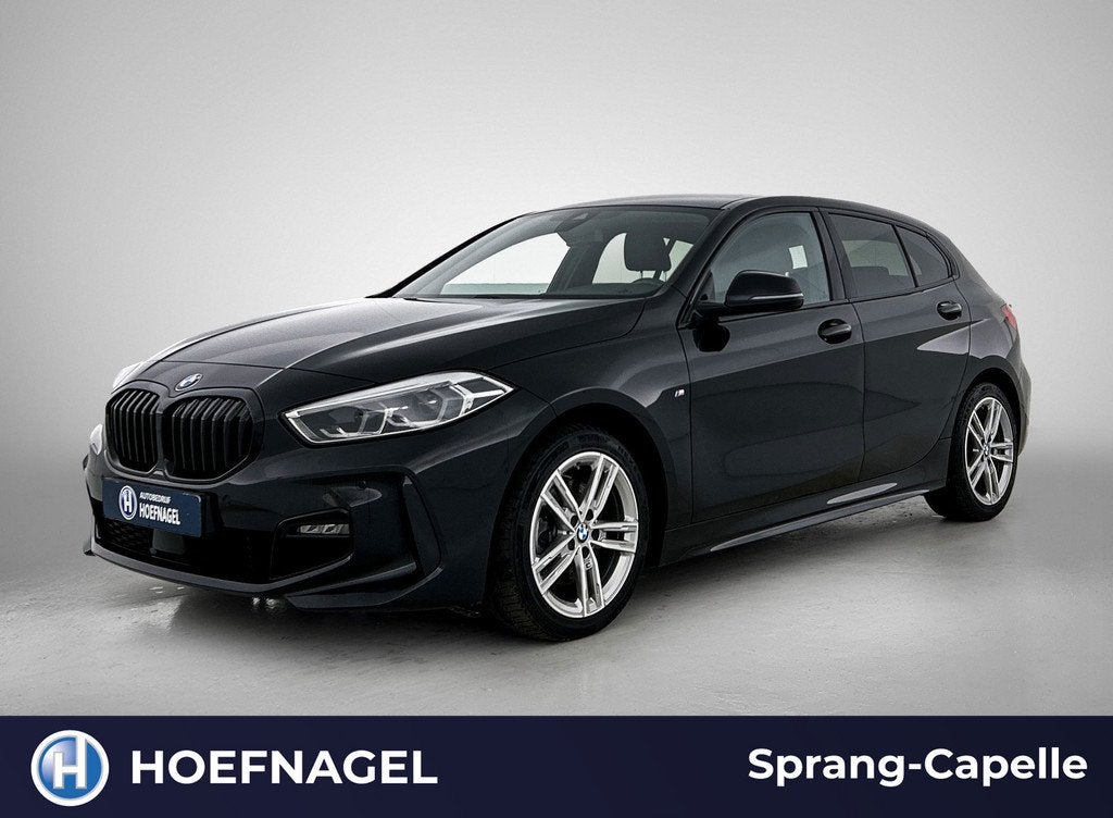 BMW 1-serie 118i M Sport | Camera |Stoelverwarming | Cruise, Auto's, BMW, Bedrijf, Te koop, 1-Serie, Achteruitrijcamera, Airbags