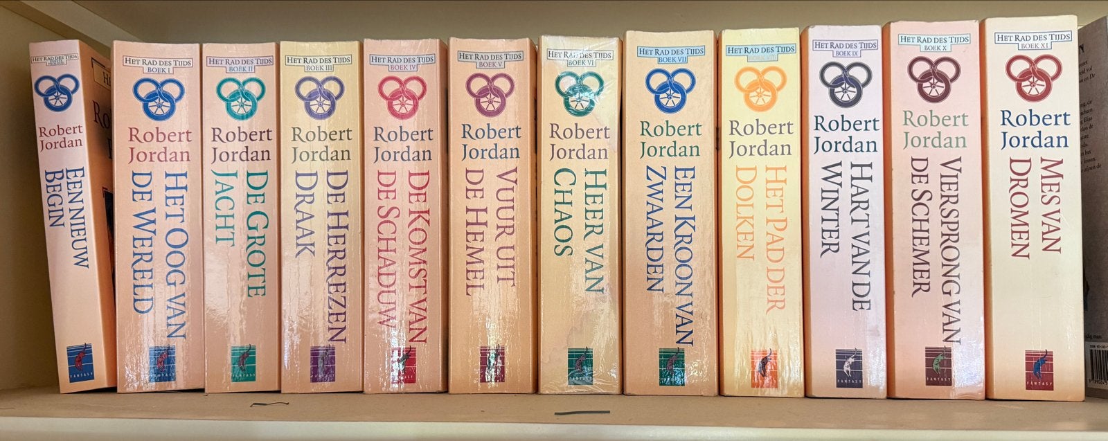 Het Rad des Tijds - Robert Jordan, Ophalen, Zo goed als nieuw, Nederland
