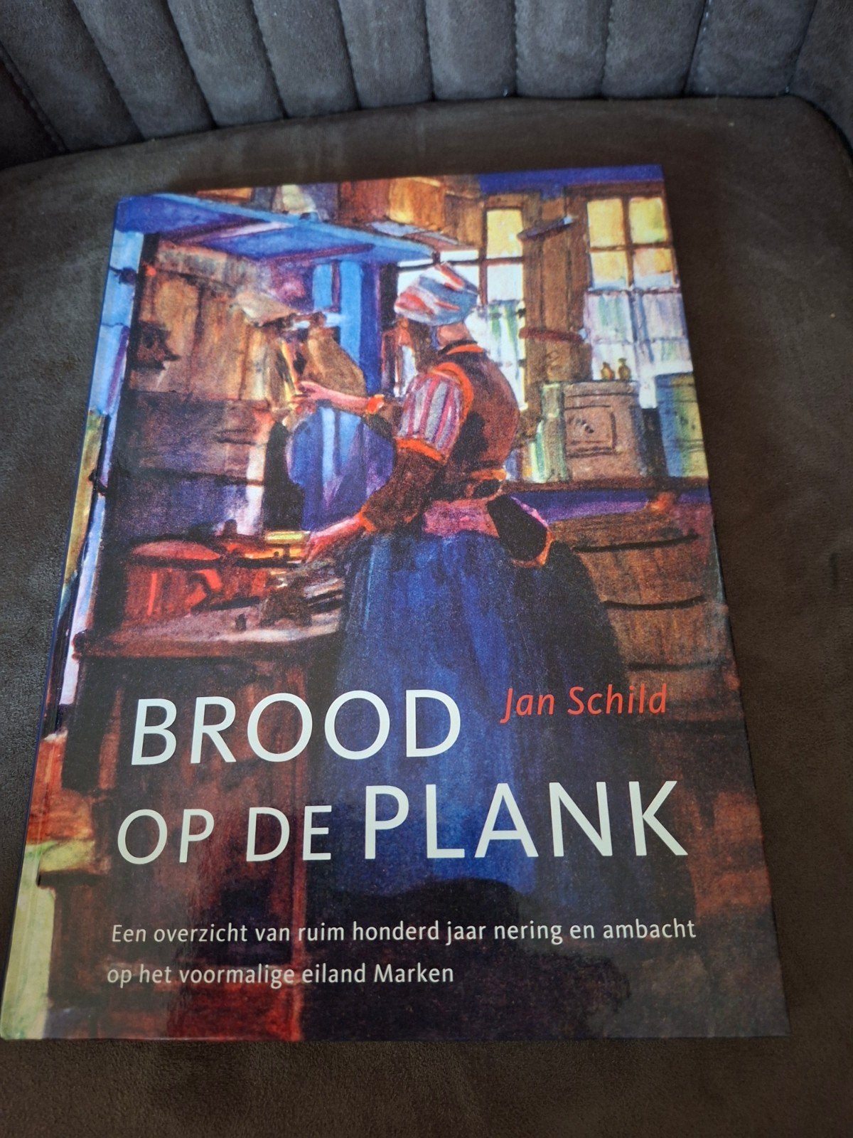 Brood op de Plank - Jan Schild (Geschiedenis Marken), Ophalen of Verzenden, 20e eeuw of later, Zo goed als nieuw, Jan Schild