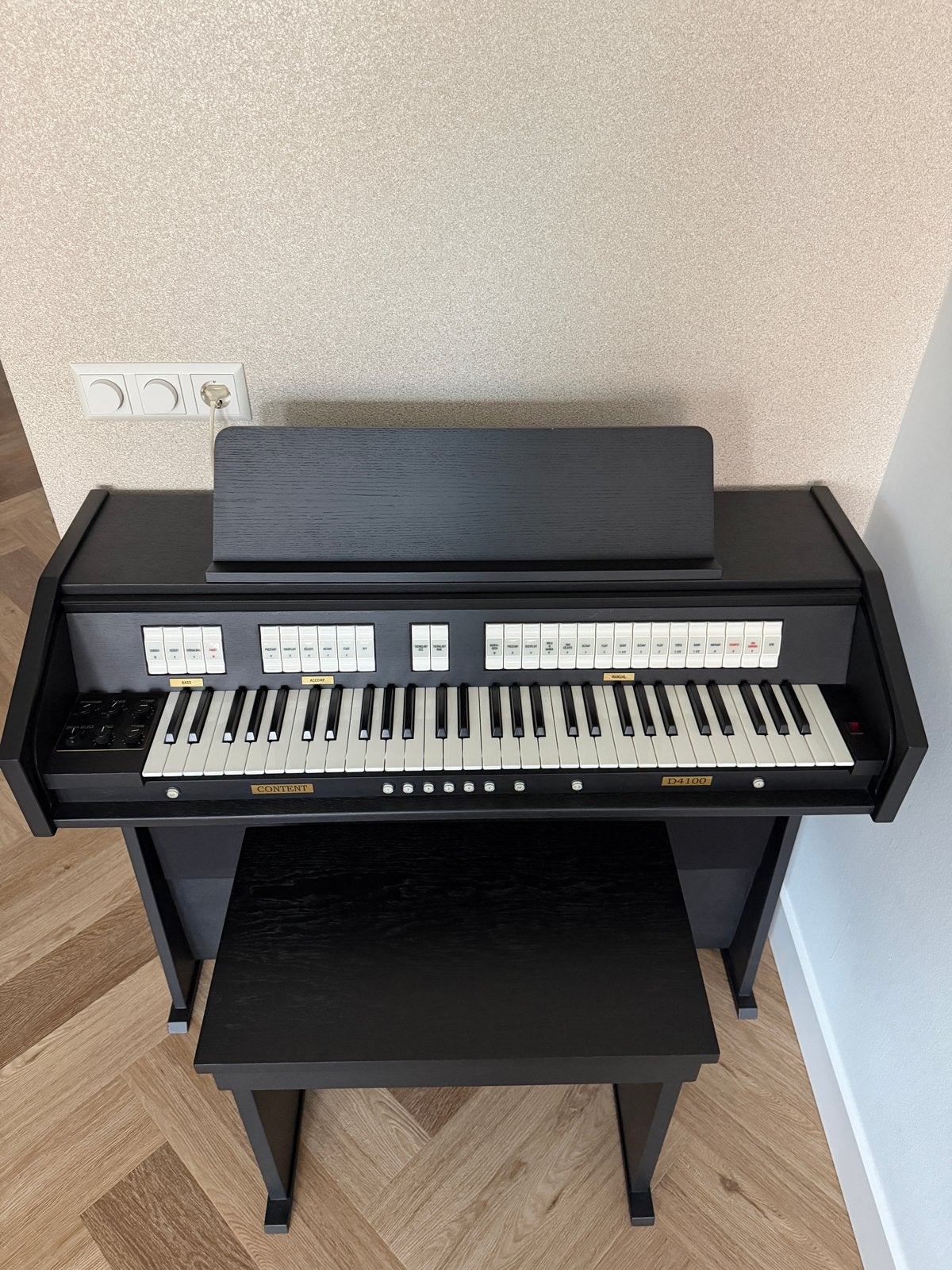 Content D-4100 Orgel met bankje - in prachtige staat!, Muziek en Instrumenten, Orgels, Ophalen, Zo goed als nieuw, 1 klavier, Orgel