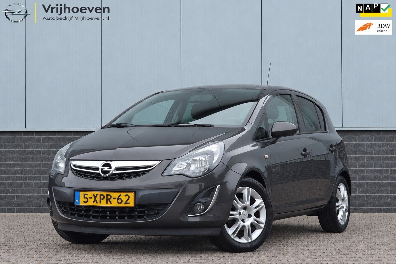 Opel Corsa 1.2-16V BlitZ Navi Trekhaak 2e eig NL Auto, Auto's, Voorwielaandrijving, Euro 5, Gebruikt, 4 cilinders