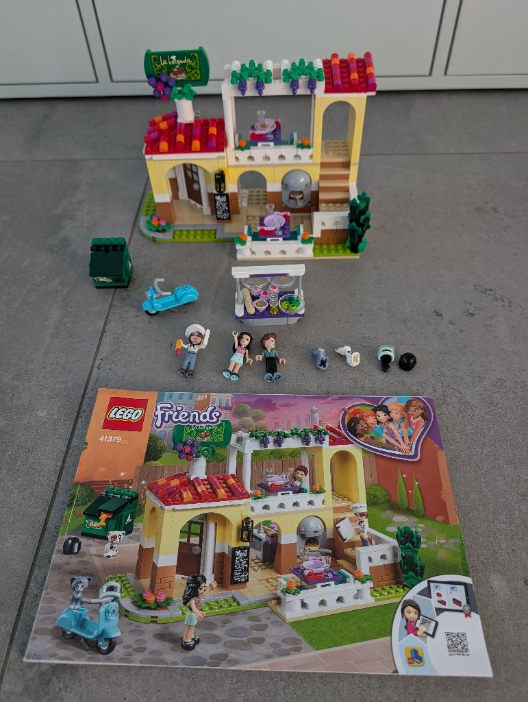 LEGO FRIENDS Heartlake City Restaurant - 41379, Kinderen en Baby's, Gebruikt, Lego, Ophalen of Verzenden, Complete set