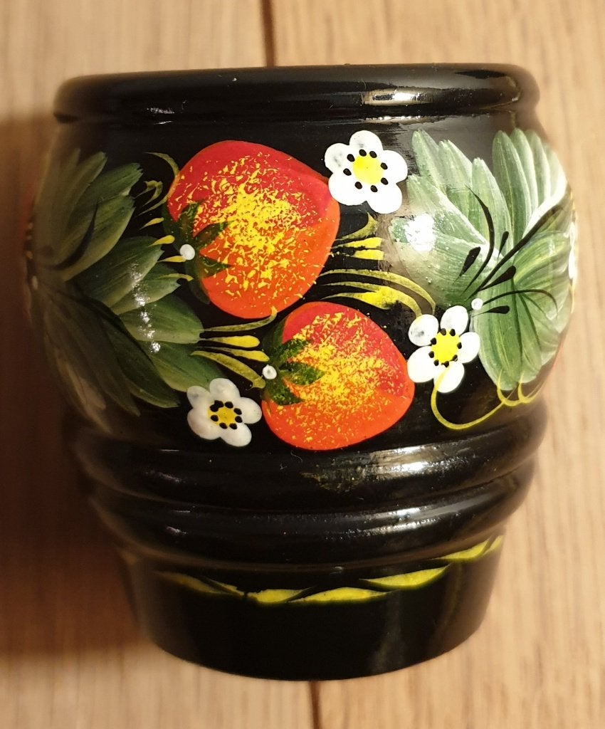Aardbeien potje hout, handbeschilderd gave decoratie vintage, Houtsnijwerk, Minder dan 20 cm, Handgemaakt, Ophalen of Verzenden