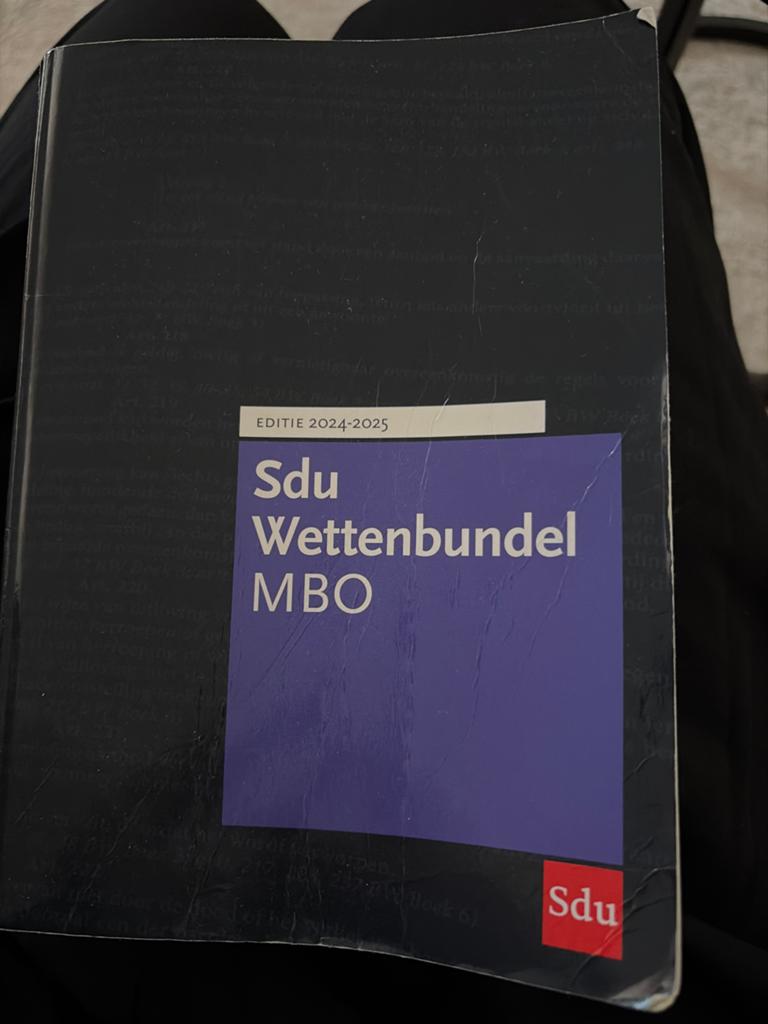 SDU wettenbundel MBO 2024-2025, Ophalen of Verzenden, Zo goed als nieuw, Overige niveaus