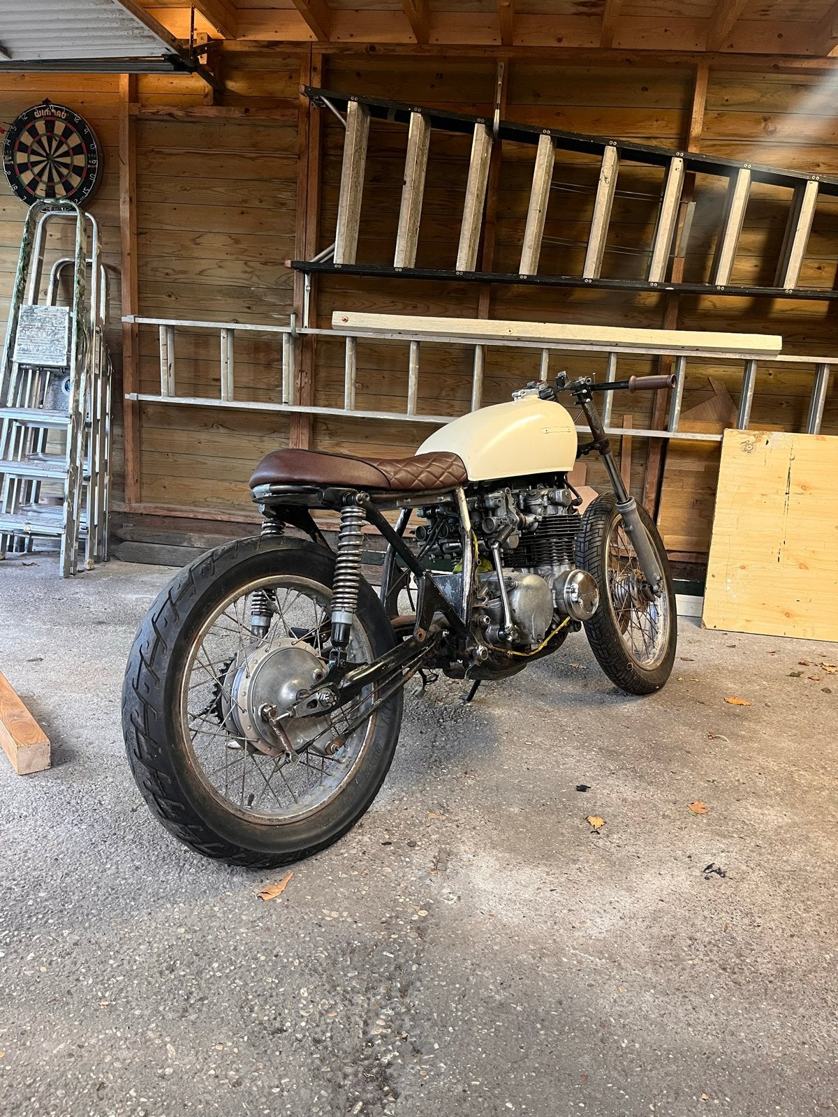 Honda CB 500/550 Café Racer Project + Hefbrug, Fietsen en Brommers, Ophalen, Gebruikt, Overige modellen, Maximaal 45 km/u