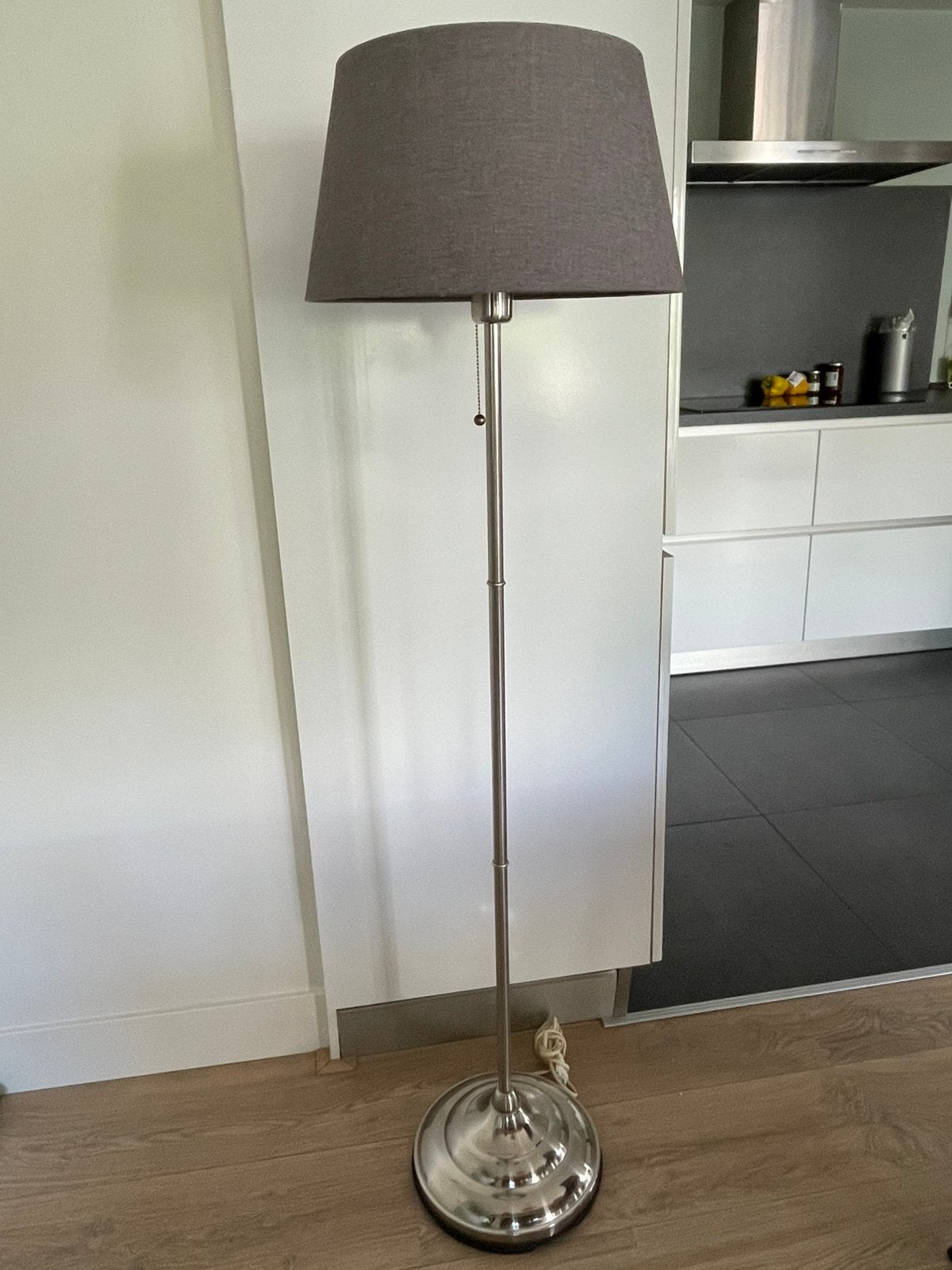 Vloerlamp te koop, Ophalen, Zo goed als nieuw