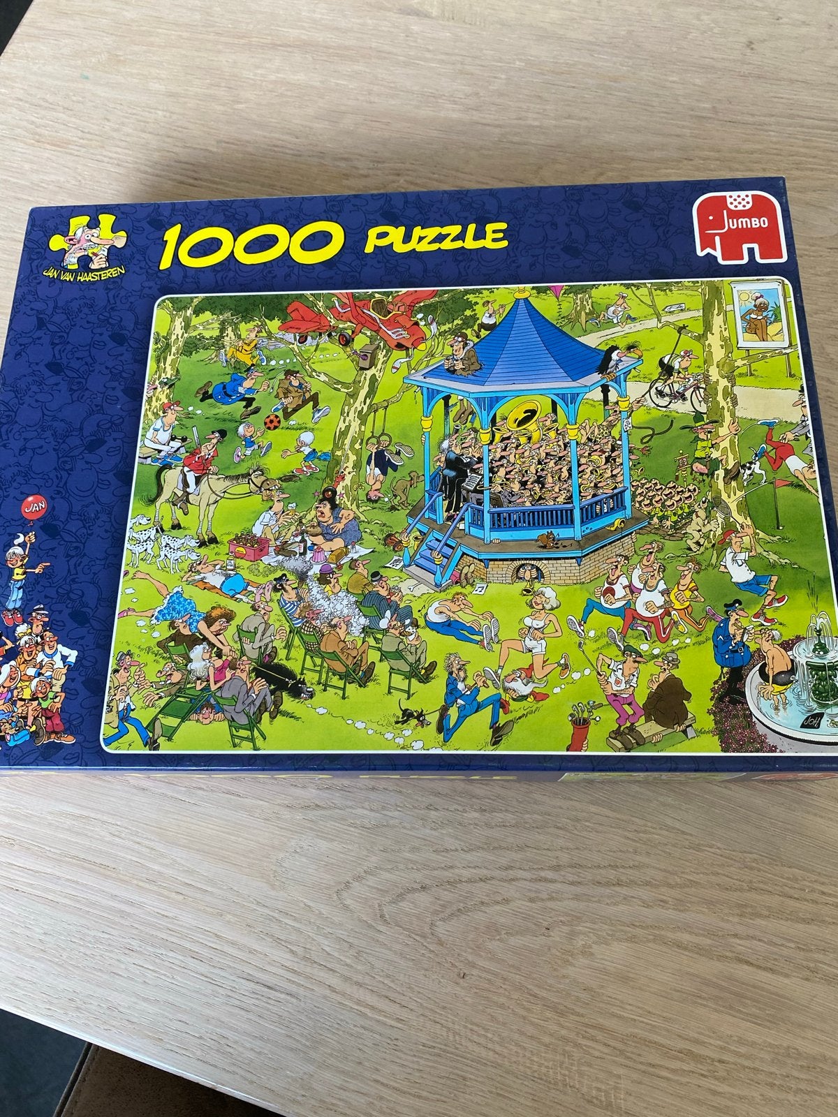 Jan van Haasteren De Muziekpaviljoen 1000 stukjes, Ophalen of Verzenden, 500 t/m 1500 stukjes, Zo goed als nieuw, Legpuzzel