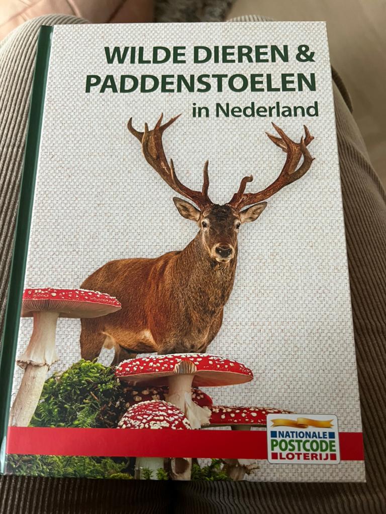 Wilde dieren en paddestoelen in nederland postcode loterij, Ophalen of Verzenden, Nieuw, Overige onderwerpen