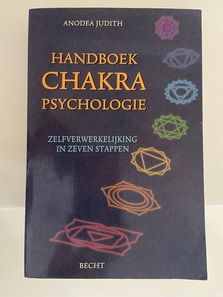 Handboek Chakrapsychologie Andrea Judith, Ophalen of Verzenden, Zo goed als nieuw, Spiritualiteit algemeen, Achtergrond en Informatie