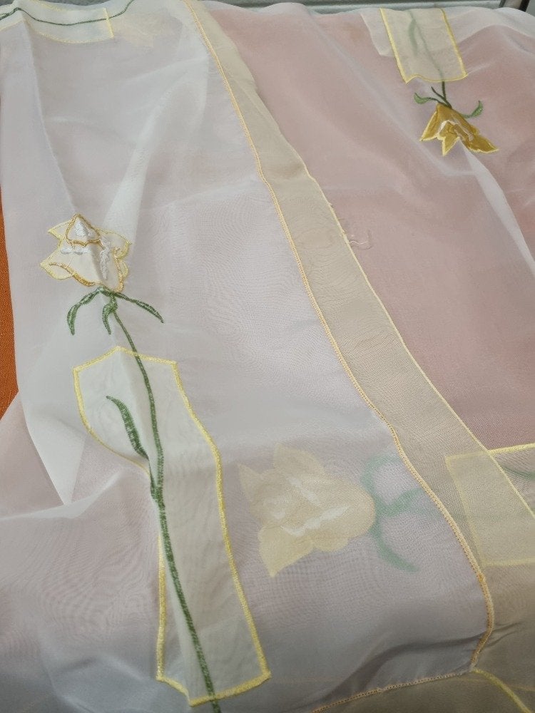 tafelkleed met bloemen vintage, Ophalen of Verzenden, 'T Olde Gre-j, Info@toldegrej.nl, Endepoelstraat 20f Didam