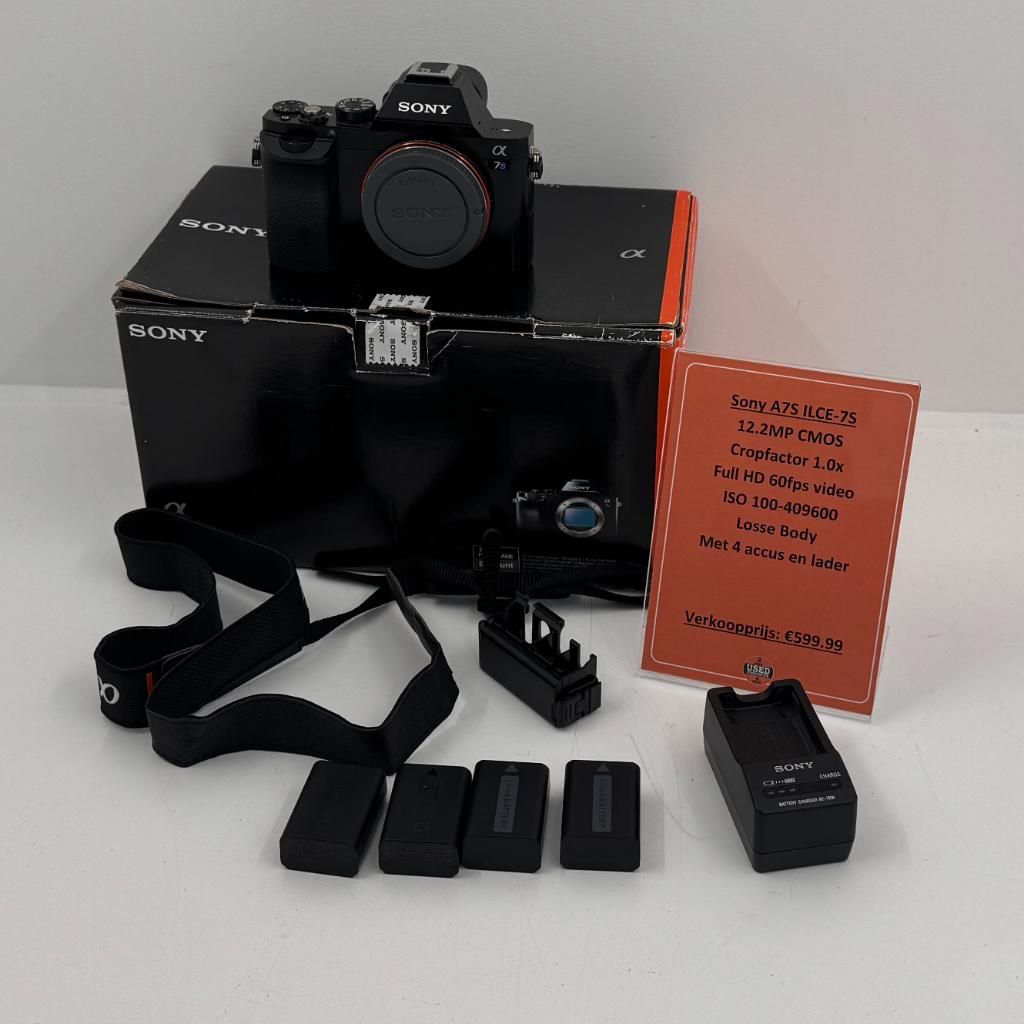 Sony A7S ILCE-7S Camera body | Met 4 accu's en lader |, Gebruikt, Dordrecht@usedproducts.nl, Toulonselaan 72, Compact