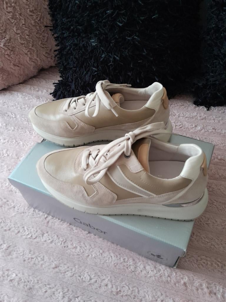 Schoenen  gabor  speakers  vast   35 e. Ecco  maat 37     20, Ophalen, Meisje, Schoentjes