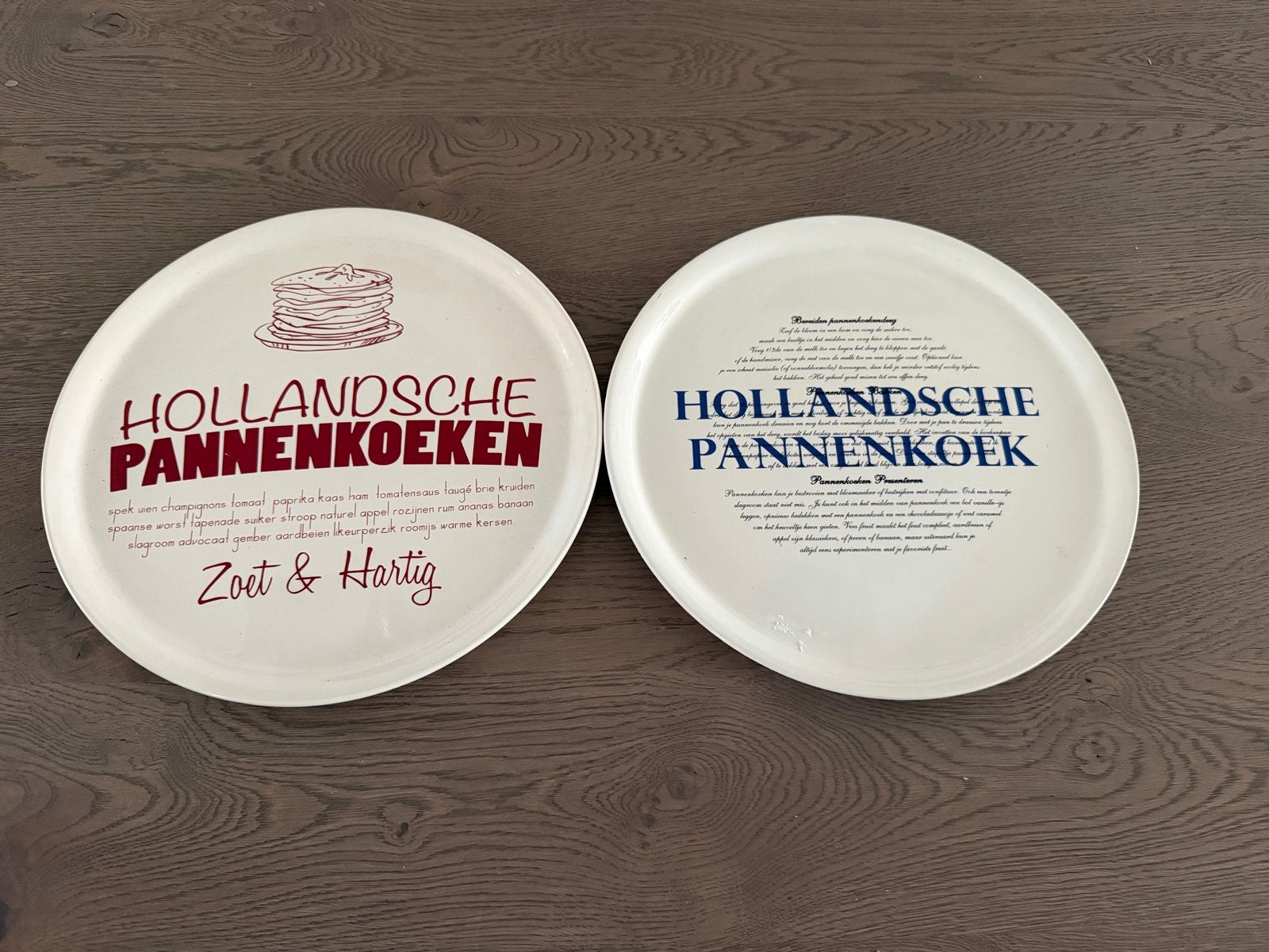 2x Hollandse Pannenkoeken Borden - Zoet & Hartig, Ophalen of Verzenden, Zo goed als nieuw, Overige stijlen, Dienblad