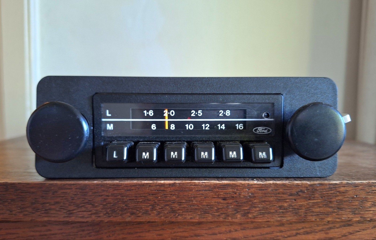 Oldtimer autoradio. Ford/type P21/ Jaren Tachtig., Ophalen of Verzenden