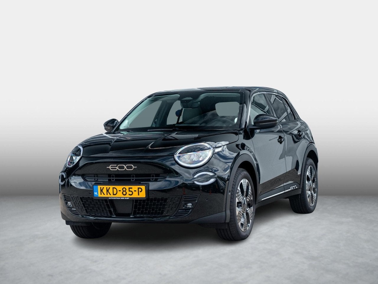 Fiat 600E La Prima 54 kWh | Pack Winter (bj 2026, automaat), Automaat, Stof, Gebruikt, 156 pk