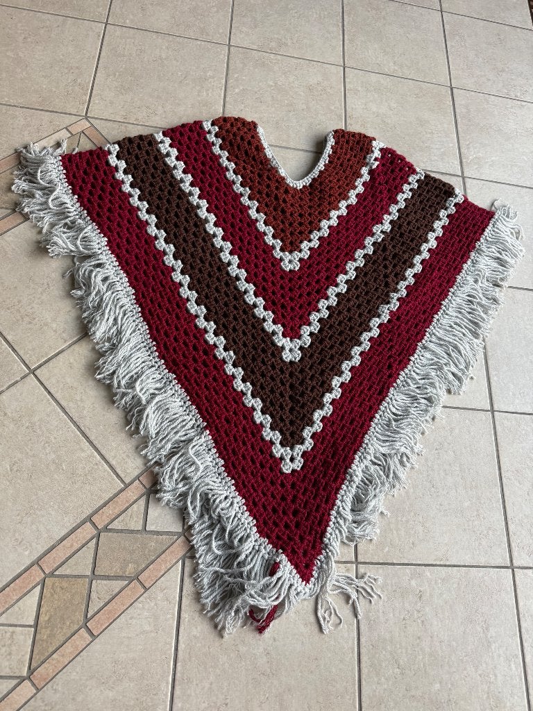 Poncho gehaakt, Ophalen of Verzenden, Nieuw, Maat 46/48 (XL) of groter