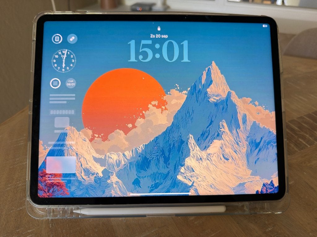 Apple iPad Pro 12,9” 6e generatie M2 128GB Wi‑Fi Spacegrijs, Apple iPad, 12 inch, Ophalen of Verzenden, Zo goed als nieuw